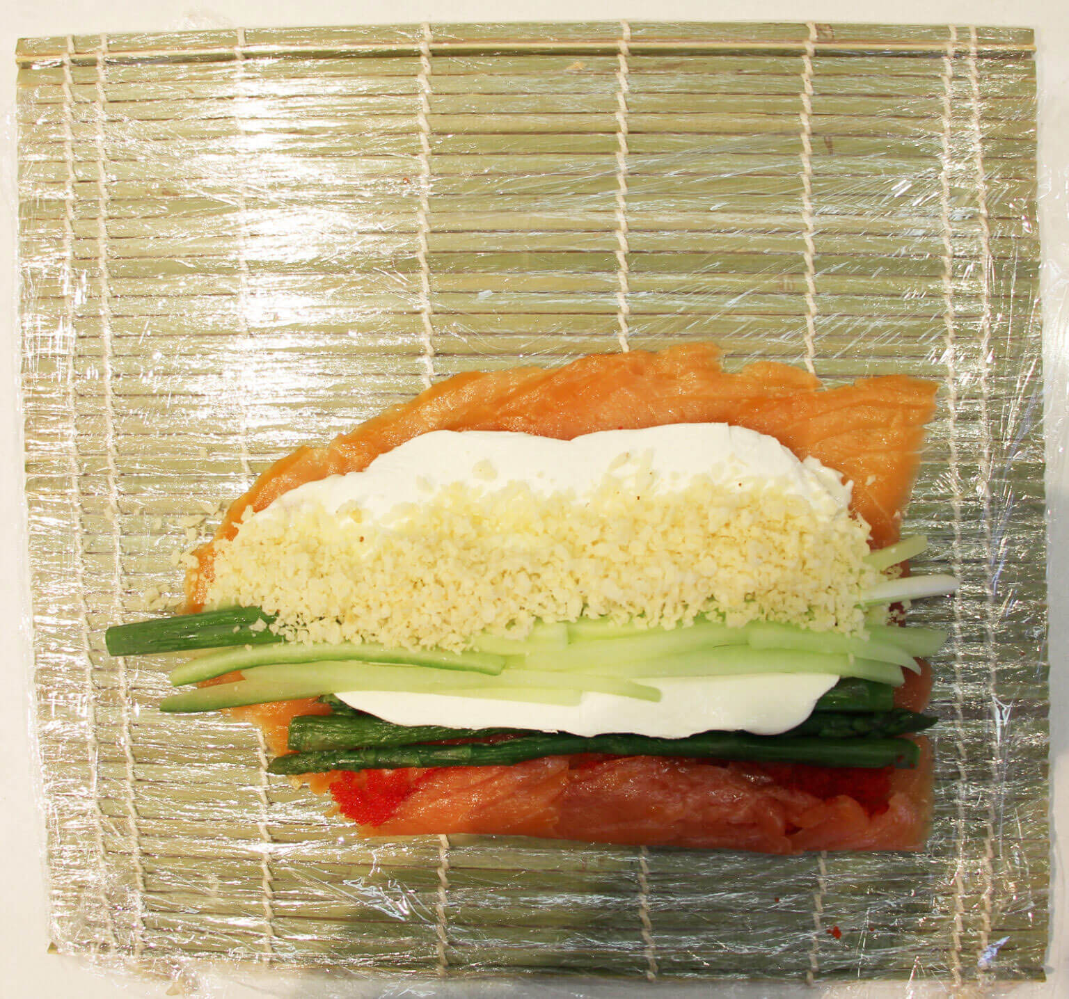 Bouchées de sushi au saumon fumé & fromage Mito Sushis prêts à savourer